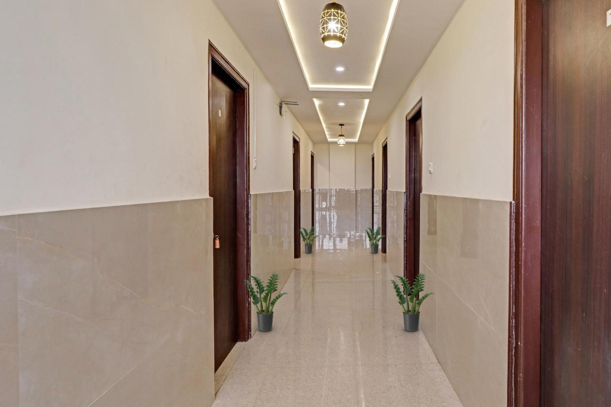 Hotel O Gn Nelli Suites 班加罗尔 外观 照片